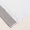 Toalla de Ducha 70x140 cm Blanca con Franja Gris · Axis