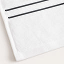 Toalla Ducha 70×140 cm Blanca con Franja Negra · Due Borde