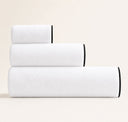 Juego de Toallas Blanco con Franja Negra · Embrodery